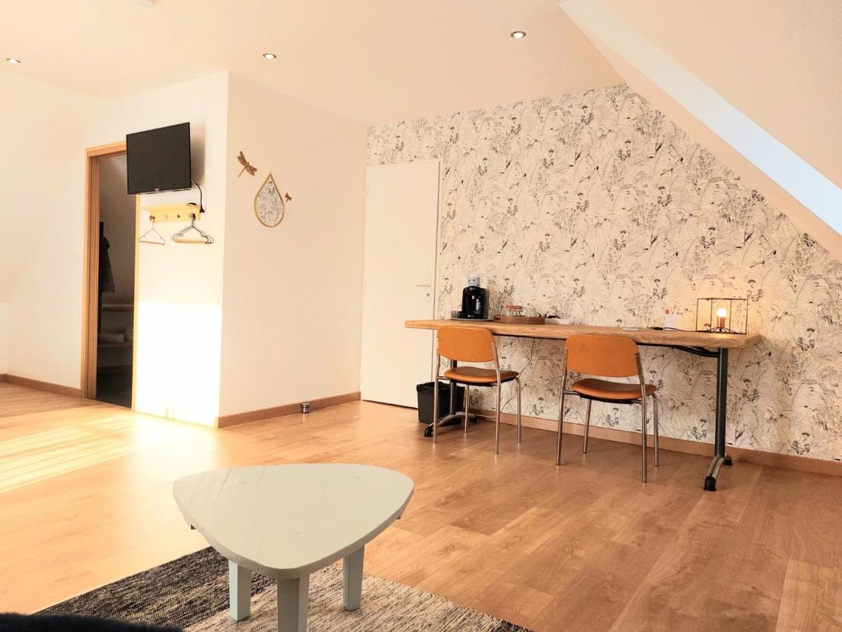 La Chambre Du Valois Cuvergnon Eksteriør bilde