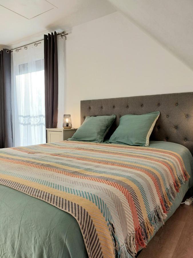 La Chambre Du Valois Cuvergnon Eksteriør bilde